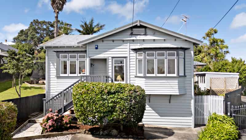 7 Quadrant Road, Onehunga