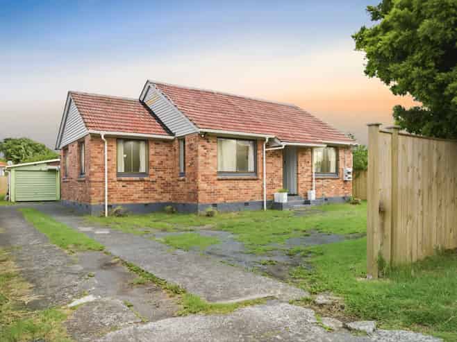 24 Parkinson Avenue, Mount Roskill