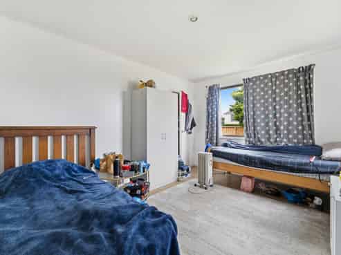 24 Parkinson Avenue, Mount Roskill