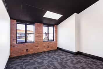 Carlton Corner Offices