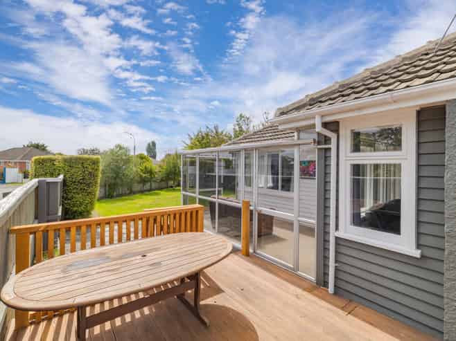 66 Winters Road, Redwood