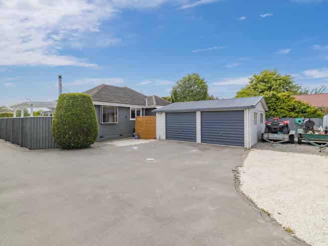 66 Winters Road, Redwood