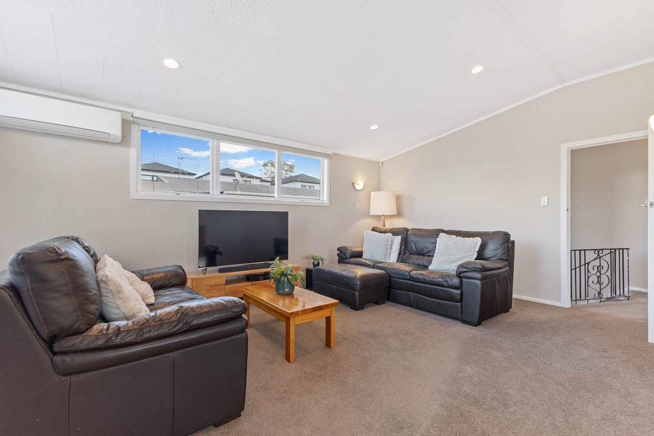 Two Dwellings; One Title; Development Potential - Vista 5