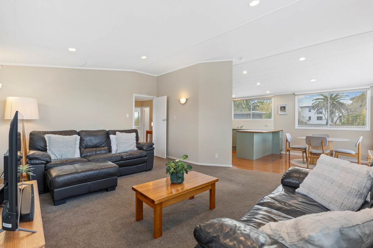 Two Dwellings; One Title; Development Potential - Vista 3