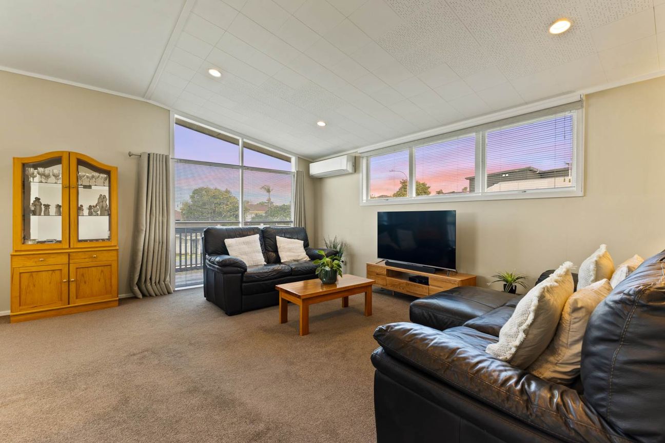 Two Dwellings; One Title; Development Potential - Vista 4