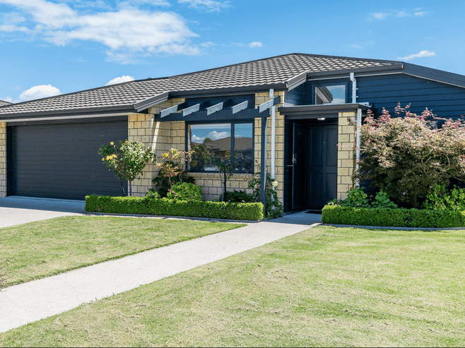 11/182 Gleneagles Drive, Te Awamutu