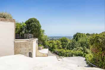 1-2/42F Valley Road, Cashmere