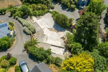 1-2/42F Valley Road, Cashmere