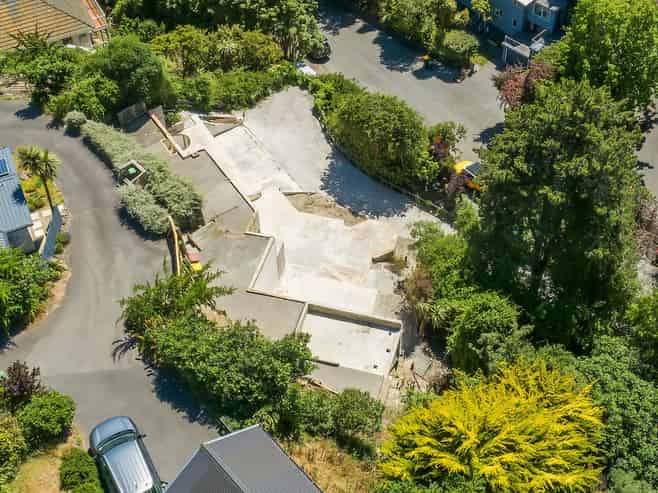 1-2/42F Valley Road, Cashmere