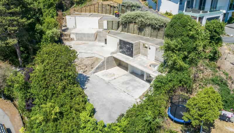 1-2/42F Valley Road, Cashmere