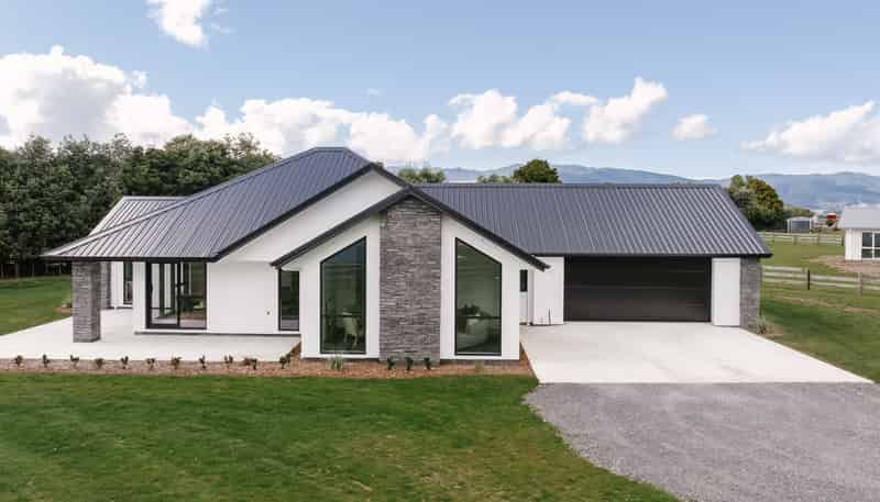 8 Coach House Lane, Ohau