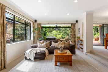 23 Phoenicia Court, The Gardens