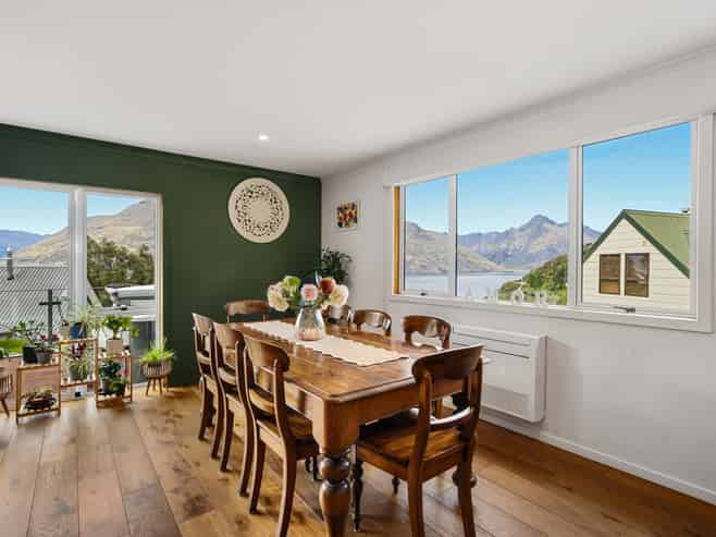 2 Evergreen Place, Sunshine Bay
