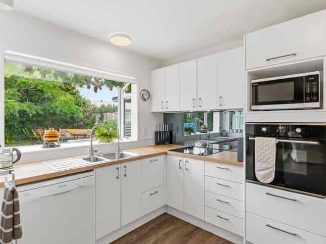 49B Olive Terrace, Paraparaumu Beach