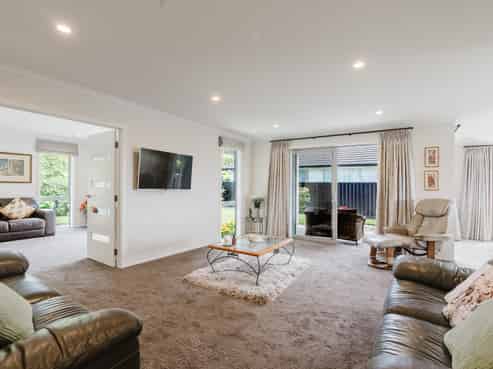 10 Oak Ridge Drive, Te Awamutu