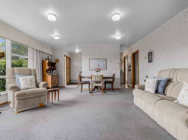 6 Marlborough Street, Levin