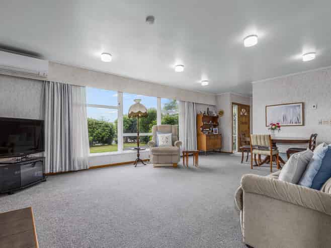 6 Marlborough Street, Levin