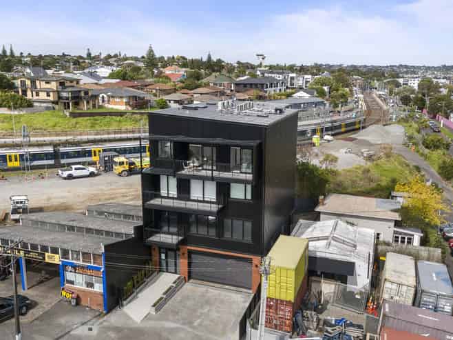 INCOME $208,690 - INVEST - OCCUPY