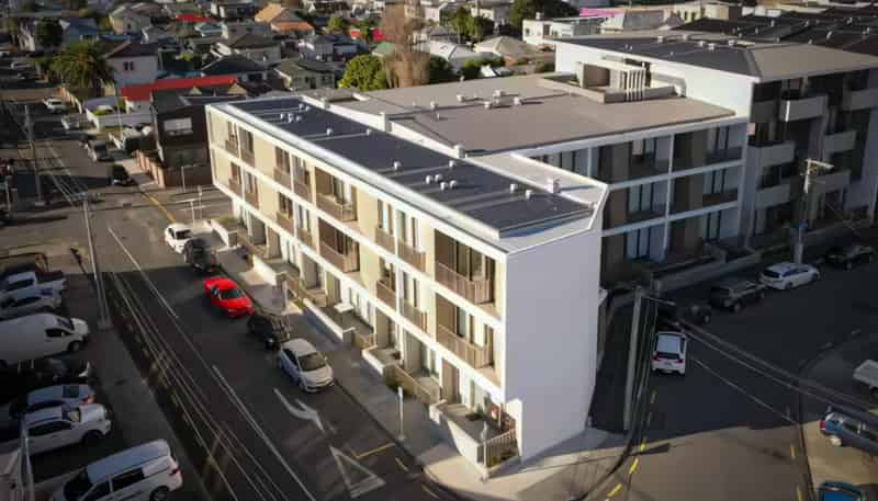 302A/2 Campbell Terrace, Petone