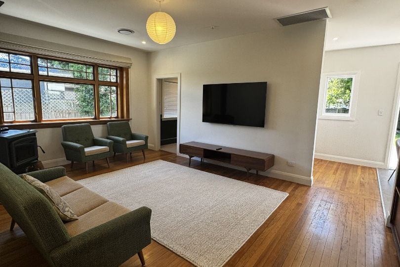Fully Furnished - 4-Bedroom Family Home in St. Albans - Widok 4