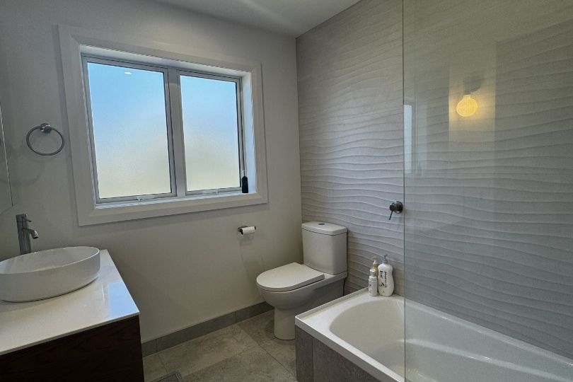 Fully Furnished - 4-Bedroom Family Home in St. Albans - Widok 6