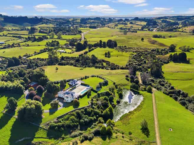137 Dunn Road, Ararimu