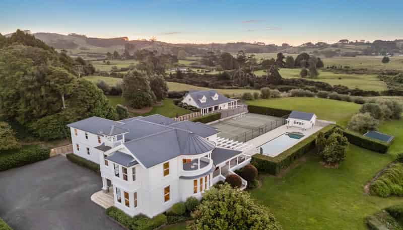 137 Dunn Road, Ararimu