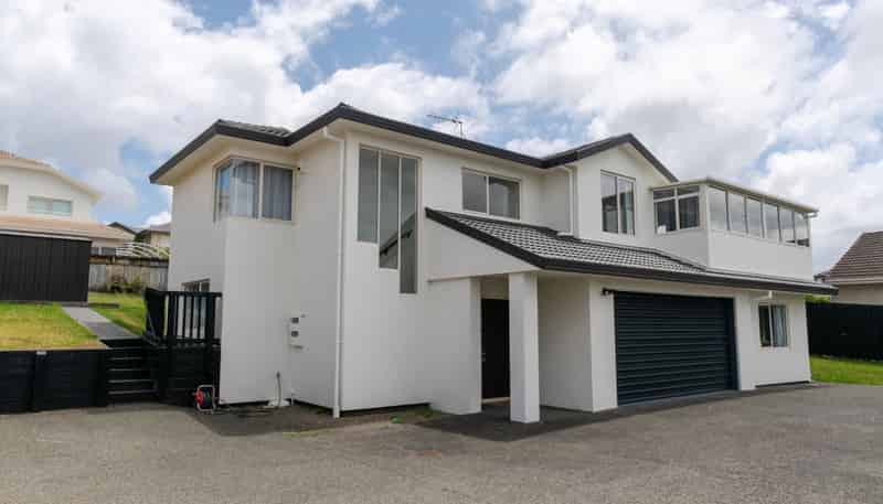 26 Whiting Grove, West Harbour