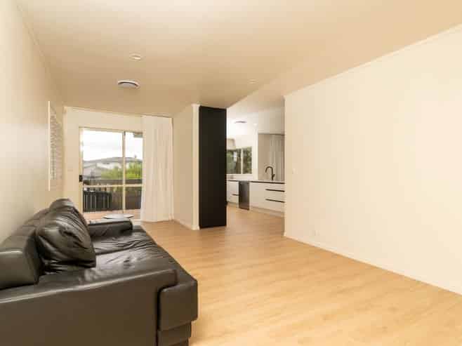 26 Whiting Grove, West Harbour