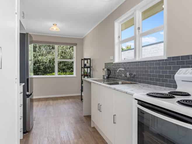 1 Manapouri Street, Tikipunga