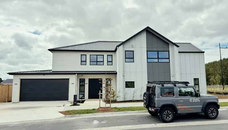 2  Kobe Street, Karaka