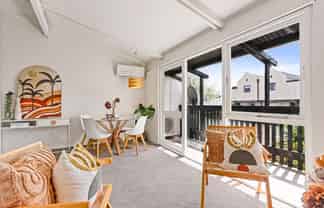 7/25 Winchester Street , Merivale