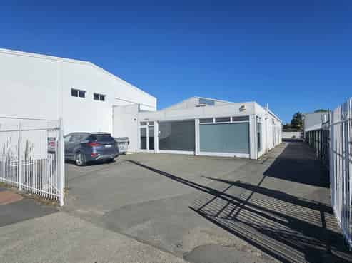 Exclusive Karamu Road showroom and workshop