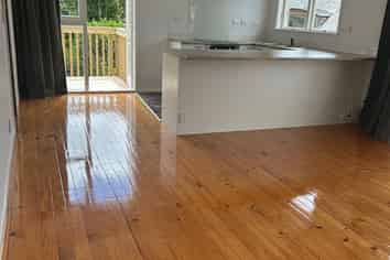 2/70 Gladstone Road, Northcote