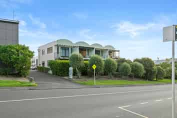 2/41 Paul Matthews Road, Rosedale