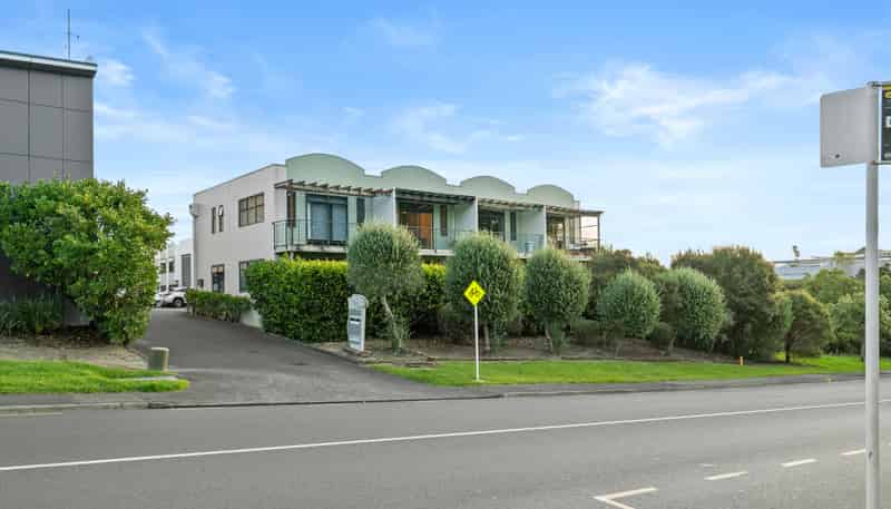 2/41 Paul Matthews Road, Rosedale