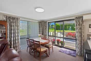 36B Main Street, Weston