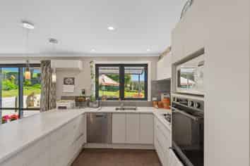 36B Main Street, Weston