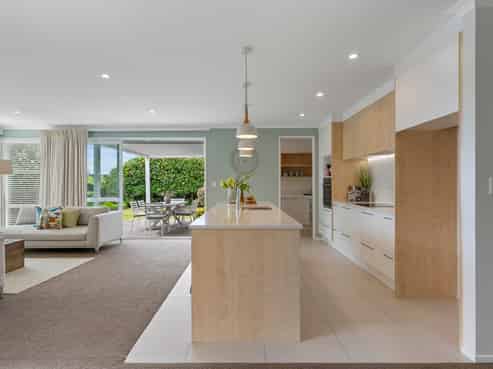 83 Jack Lachlan Drive, Beachlands