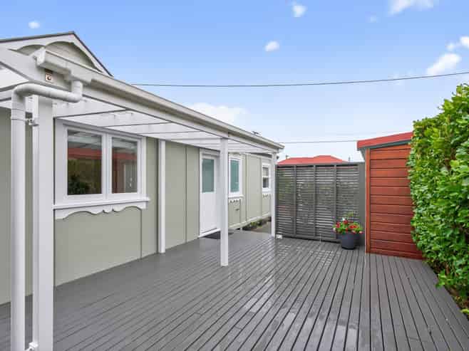 33 Adelaide Street, Petone