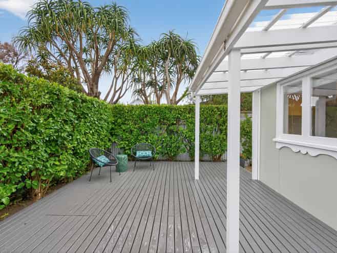 33 Adelaide Street, Petone