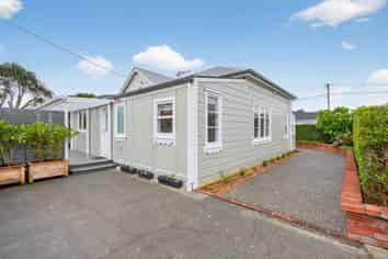 33 Adelaide Street, Petone