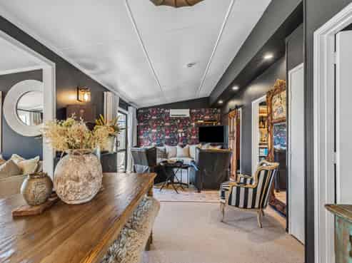 95 Pukehina Parade, Pukehina