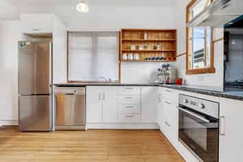 16 James Street, Victoria