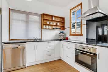 16 James Street, Victoria