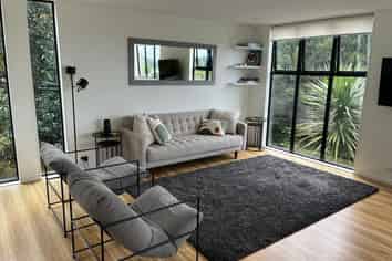 28 Lannan Road, Surfdale