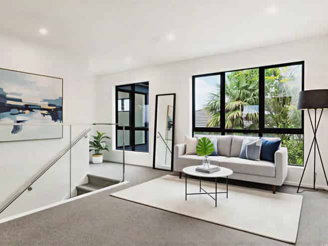 2/9 Helvetia Road, Pukekohe East