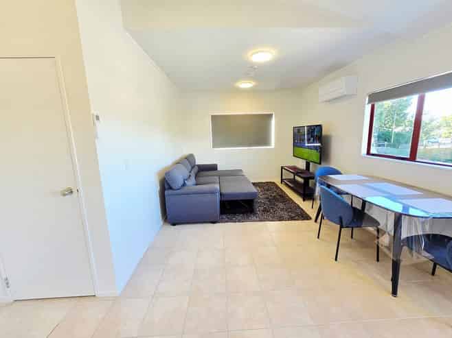 APT2/196 Kapiti Road, Paraparaumu Beach