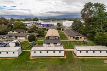 Substantial development / accommodation opportunity