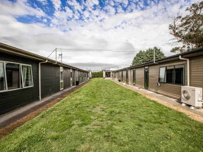 Substantial development / accommodation opportunity